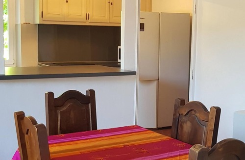Collobrieres Apartment | Apartment T3 65 m2 in character house, historic heart district