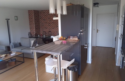 Vielle-Chapelle Apartment | Apartment with large terrace, 5mn from Olympic center by car