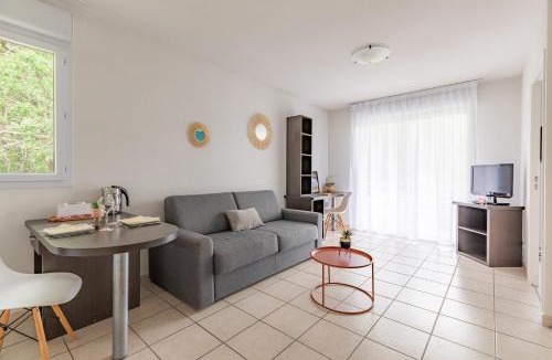 Tournefeuille Apartment | Appart'City Classic Toulouse Tournefeuille