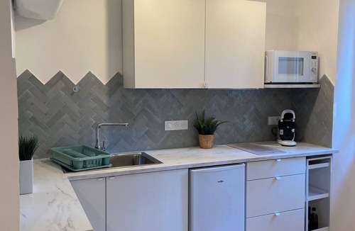 Belgentier Apartment | Appart En Provence