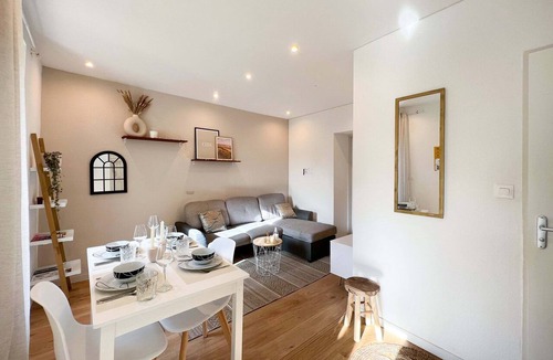 Belfort Apartment | Appart'Hôtel Le Tilleul - Netflix and garden