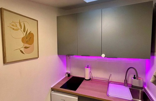 Jamin Apartment | Appart-Narjiss : Elegance & comfort in REIMS