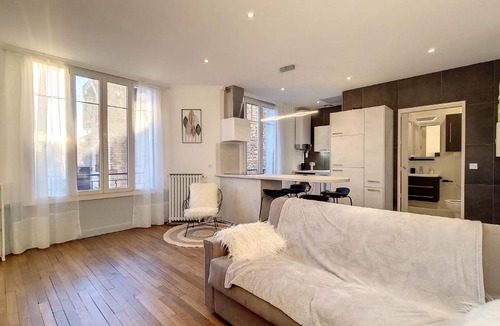 Troyes Apartment | Appart spacieux et lumineux à 5 min de la gare