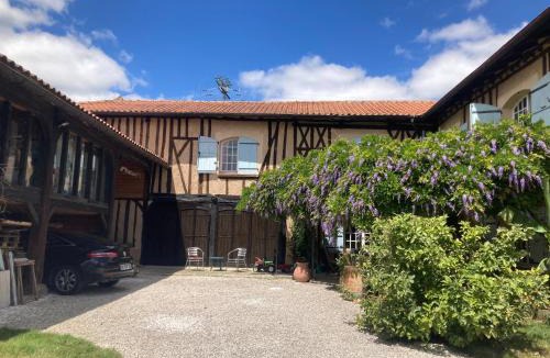 Ponsan-Soubiran Villa | Appartement à colombages indépendant avec piscine partagée avec le proprietaire