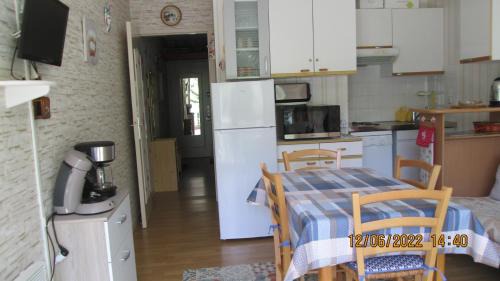 Eaux-Bonnes Apartment | Appartement à GOURETTE, résidence EURONEIGE, avec balcon, vue idéale sur la montagne - 6 personnes