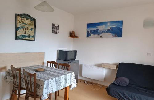 Ignaux Apartment | Appartement à proximité de Ax les thermes