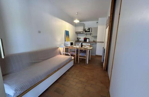 Bandol Apartment | Appartement 2 pièces avec cabine - 4 pers. - Sanary-sur-Mer - FR-1-845-14