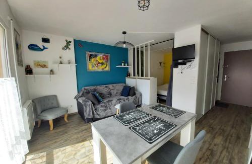 Esquieze-Sere Apartment | Appartement 2pers, superbe vue montagne, exposé sud, Résidence très calme, parking, 5mns à pied du centre