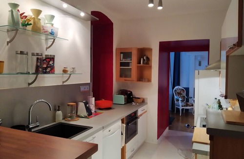 Aix-les-Bains Apartment | Appartement 3 Étoiles RDC 70 m² Avec Terrasse et Garage