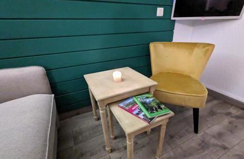 Bielle Apartment | Appartement 3 personnes en vallée d'Ossau, piscine et jardin