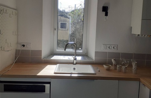 La Marne Apartment | Appartement 3 Pièces Dans Belle Maison, Jardin Clos, à Saint-servan