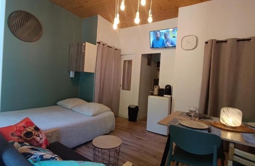 Eaux-Bonnes Apartment | Appartement 4 pers Montagne -draps et serviettes non fournis-