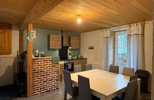 Petite-Chaux Apartment | Appartement 6/8 personnes