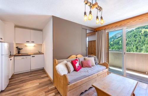 Allos Apartment | Appartement 6 pers - Proche des pistes - Balcon et parking - Vue montagne - La Foux d Allos