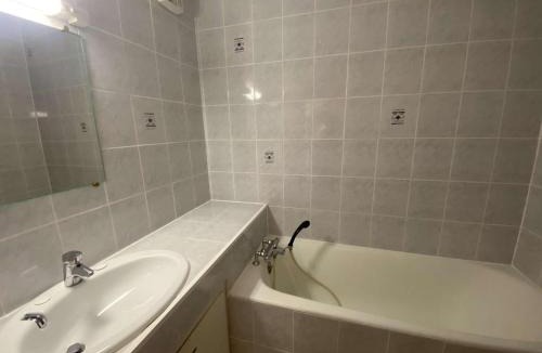 Eaux-Bonnes Apartment | Appartement 6 pers, montagne, télécabine, ski - FR-1-400-142