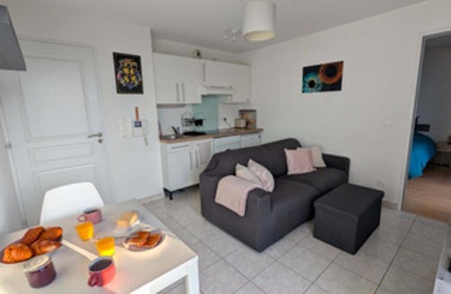 Neuvecelle Apartment | Appartement charmant, vue lac - 2 pers. - FR-1-498-129