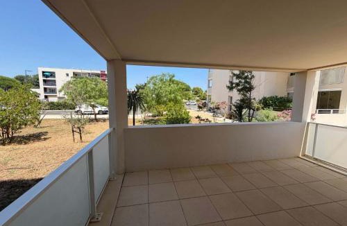 Valras-Plage Apartment | Appartement climatisé, moderne avec terrasses à 500m de la mer