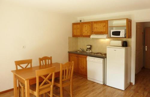 Les Orres Apartment | Appartement Cosy 4 Pers, Piscine, Jacuzzi, Balcon Sud-Ouest, 50m des Pistes – Les Orres - FR-1-322-380