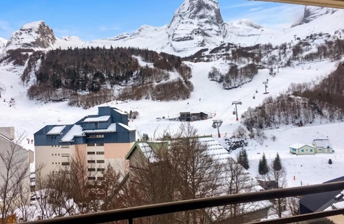 Eaux-Bonnes Apartment | Appartement cosy avec vue montagne à Eaux-Bonnes 34 m²