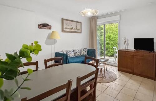 Prayssac Apartment | Appartement cosy avec terrasse et parking privé