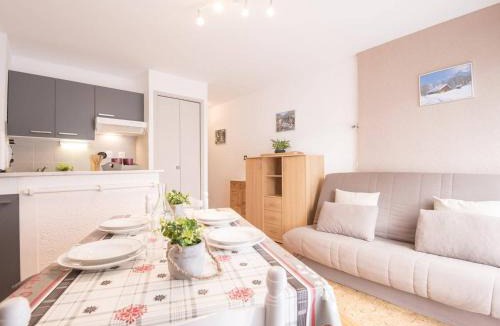 Saint-Lary-Soulan Apartment | Appartement cosy 4 pers, parking, St Lary Village - FR-1-296-224