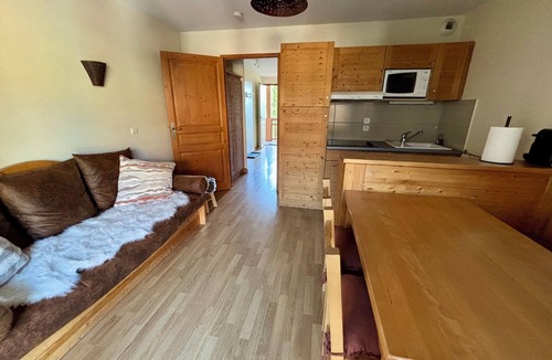 Les Claux Apartment | Appartement cosy pour 4 au pied des pistes