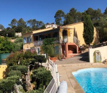 Belgentier Apartment | Appartement dans la colline