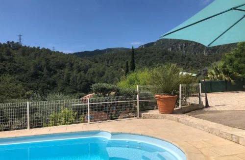 Belgentier Apartment | Appartement dans la colline