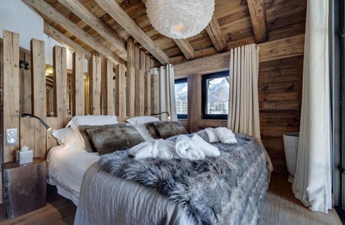 Val-d'Isere Apartment | Appartement de luxe avec jacuzzi, terrasse et cheminée - 10 personnes - FR-1-567-97