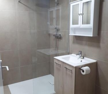 La Mure Argens Apartment | Appartement duplex neuf avec patio, balcon, plein Sud