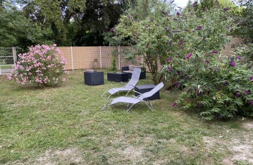 Marsanne Apartment | Appartement LES LAURIERS ROSES