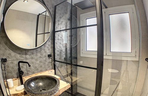 Le Mourillon Apartment | Appartement LOFT au coeur de TOULON