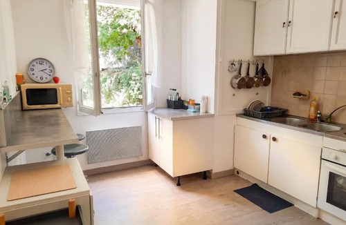 Digne-les-Bains Apartment | Appartement lumineux dans le centre de Digne-les-Bains avec balcon.