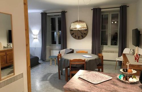 Cauterets Apartment | Appartement lumineux 4-6 pers à Cauterets - FR-1-234-339