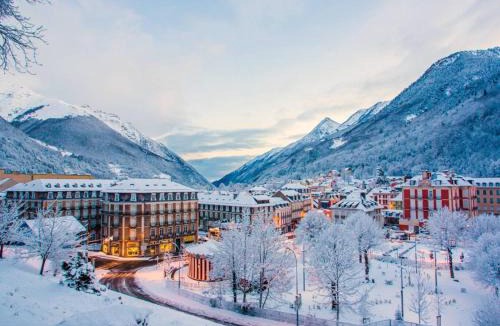 Cauterets Apartment | Appartement lumineux 4-6 pers à Cauterets - FR-1-234-339