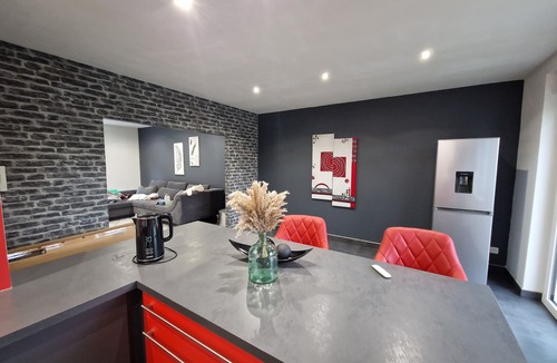 Hombourg-Haut Apartment | Appartement Meublé Rénové et Neuf