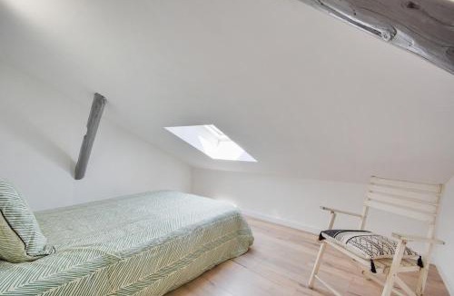 Saint Nicolas - Charles III - Ville vieille - Trois Maisons - Leopold Apartment | Appartement Place Stanislas 5eme