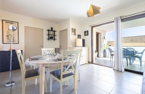 Valras-Plage Apartment | Appartement proche la mer dans une résidence calme