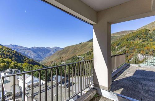 Eaux-Bonnes Apartment | Appartement rénové 8 pers, terrasse, ski, wifi - FR-1-400-106