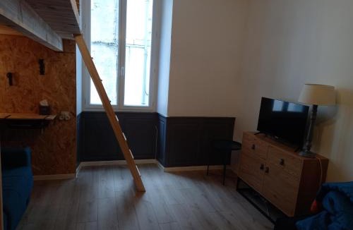 Eaux-Bonnes Apartment | Appartement rue de la cascade 64440 Eaux-Bonnes