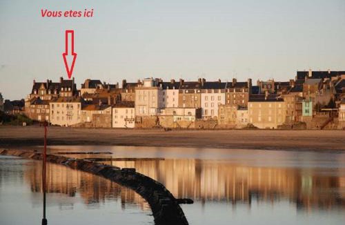 Saint-Servan Apartment | Appartement Saint Malo vue sur mer, parking vélo privé , Ferry, plage et commerces à 50 m