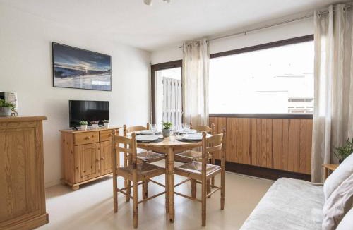 Saint-Lary-Soulan Apartment | Appartement ski Saint-Lary, 6 pers, proche téléphérique, parking - FR-1-296-216