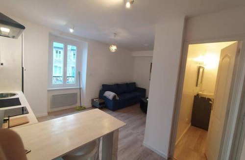 Plumaugat Apartment | Appartement T2 cosy et chaleureux - 40mn de Rennes