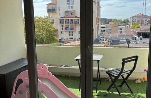 Colomiers Bed & Breakfast | Appartement T3 - Blue Butterfly