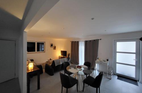 Villers-la-Montagne Apartment | Appartement Villers-la-Montagne à 10 min du Luxembourg