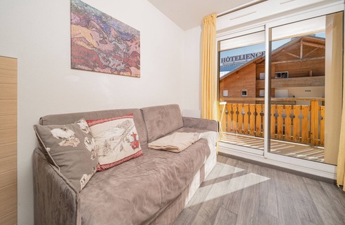 Allos Apartment | Apt 4/6 ppl near the ski runs, heated indoor pool