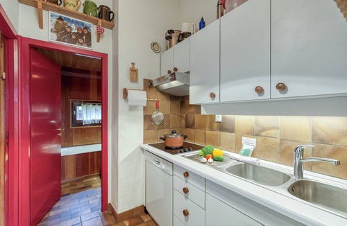 Le Tour Apartment | Apt Le Grenier Ski-in/Ski-out views, sleeps 7, Le Tour (Argentière), France