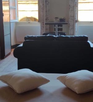 Lezat-sur-Leze House | Artbnb