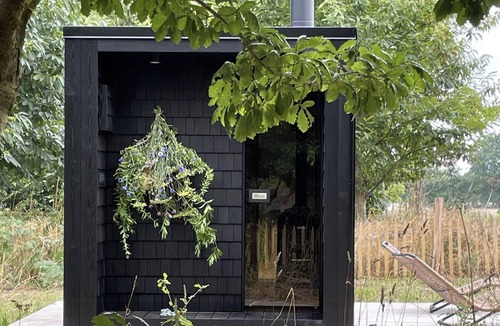 Plelo House | Artist barn near Châtelaudren