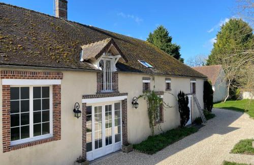 Brienon-sur-Armancon Apartment | Assarag